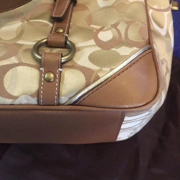 EUC Coach Tote - Picture 7 of 8